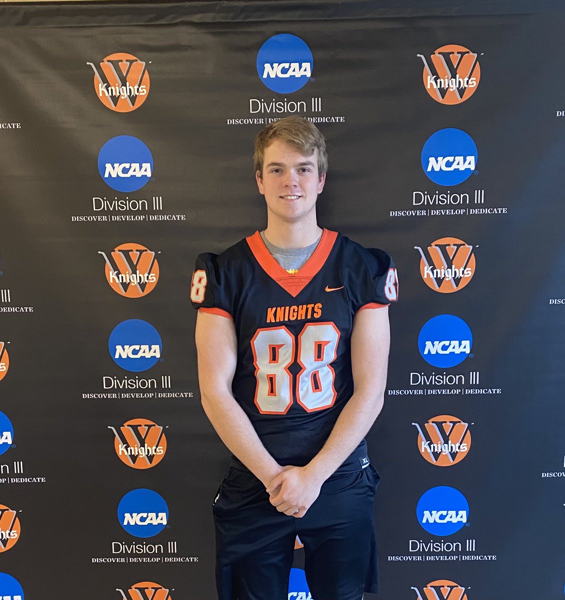 Excited to announce my first offer to continue my academic and athletic career at Wartburg College! Thank you to <a href="/winterc22/">Chris Winter</a> and the rest of the <a href="/WartburgFB/">Wartburg Football</a> staff! #goknights