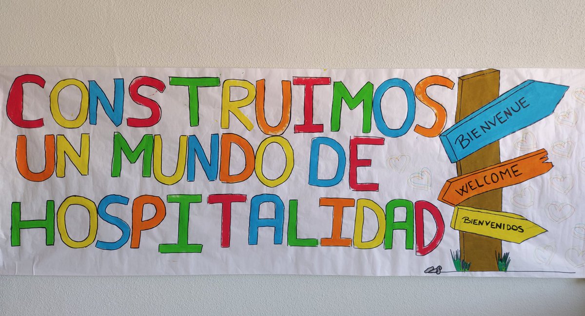 Entreculturas's tweet photo. 23 organizaciones y jóvenes participaron en el III Festival virtual de Artes Comunitarias la tarde del pasado viernes. 

Un espacio de acciones artísticas de distinta índole cuyo lema era “Tu creatividad construye acogida”. 

+ info: https://t.co/aBHjsiRVfB https://t.co/UhT7EoCyiT