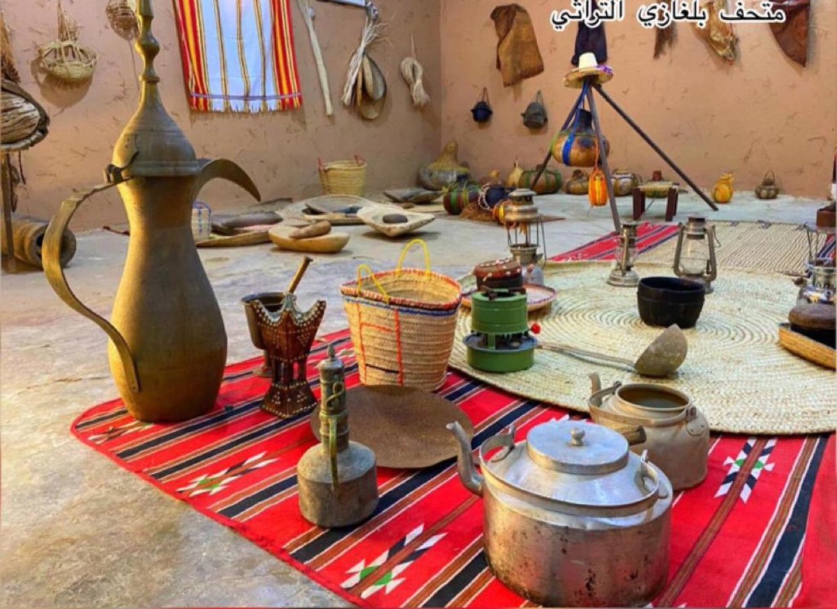 saudiMuseums1's tweet photo. #متاحف_سعوديه
متحف بلغازي التراثي 
الموقع / محافظة العيدابي بمنطقة جازان
المحتوى / 1000 قطعه 
المالك / نوره الغزواني 
لتنسيق الزياره واتساب ( 0530901061 ) https://t.co/H8tzrdcd2L