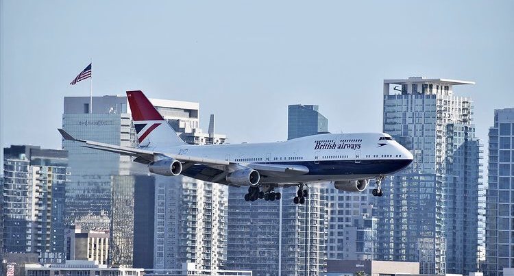 GerardiAviation's tweet photo. @JetTipNet my four best captures from 2020, what a crazy and weird year it’s been
✈️ 
1. @SAS first #A350 flight
2. @British_Airways final #Negus appearance at @SanDiegoAirport 
3. @SouthwestAir #ColoradoOne @FlyGRFord
4. @FlyFrontier first flight of 100th aircraft @DENAirport https://t.co/BxUcidoJrQ