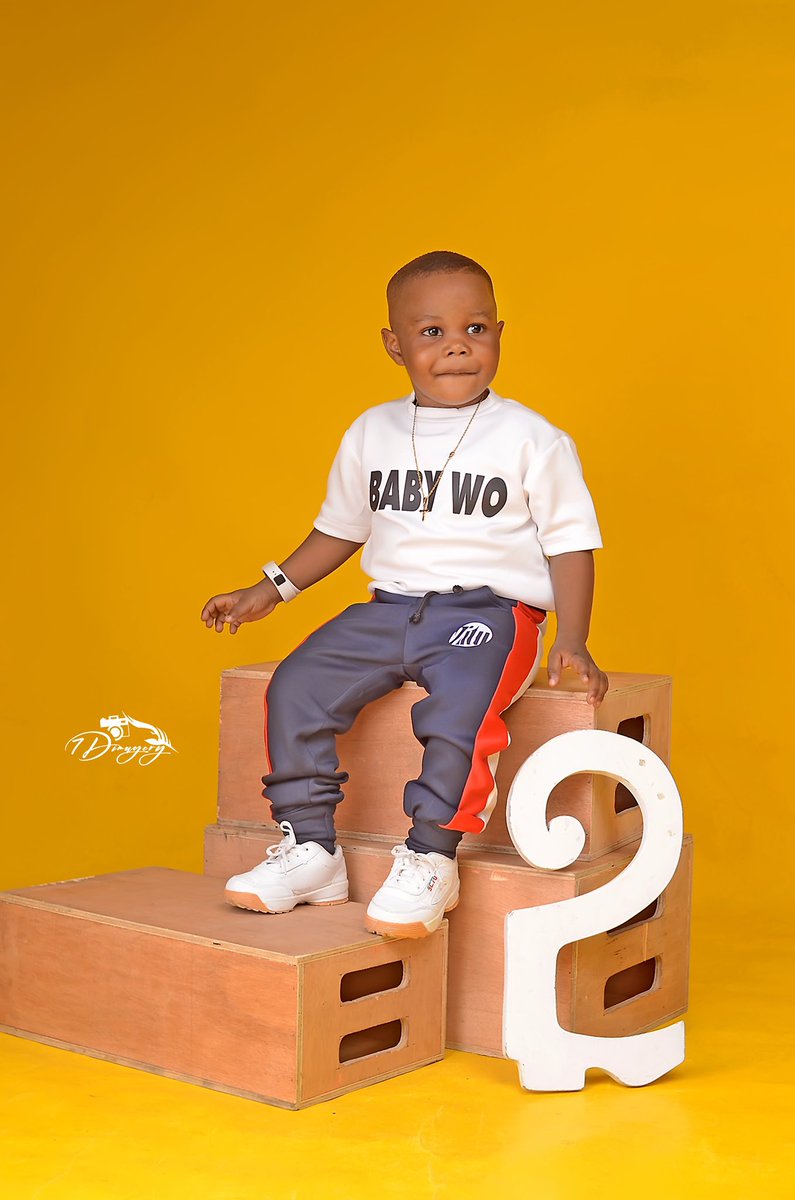 zituclothings's tweet photo. Our Lil Zeestar is plus one today!💃🏼⠀
⠀
Happy Birthday to the baby with the most beautiful smile!😁⠀
⠀
Blessings to you and lots of love on your very special day! May your smiles grow bigger and bigger with each passing year!🙏🏽⠀
⠀
Happy 2nd Birthday, Baby Wo!🥳⠀

#zitu https://t.co/0T4fFLFHFZ