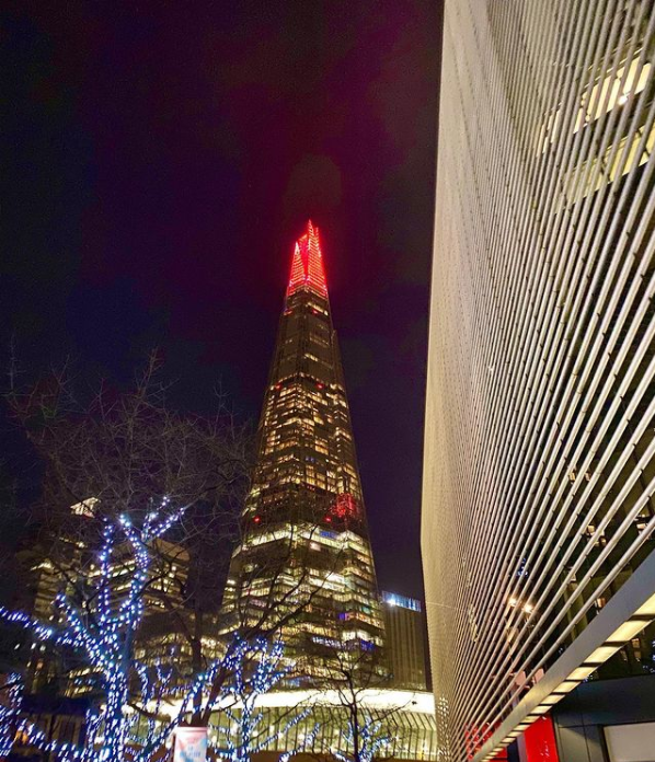TheShardLondon's tweet photo. A few of the #ShardLights2020 photography competition entries so far. Be in with a chance of winning an overnight stay for two @shangrilahotels London by replying to this tweet with #ShardLights2020 and your image of the display. T&amp;Cs at: https://t.co/xaePYpxn5s Good luck! https://t.co/42Mc4Taosx