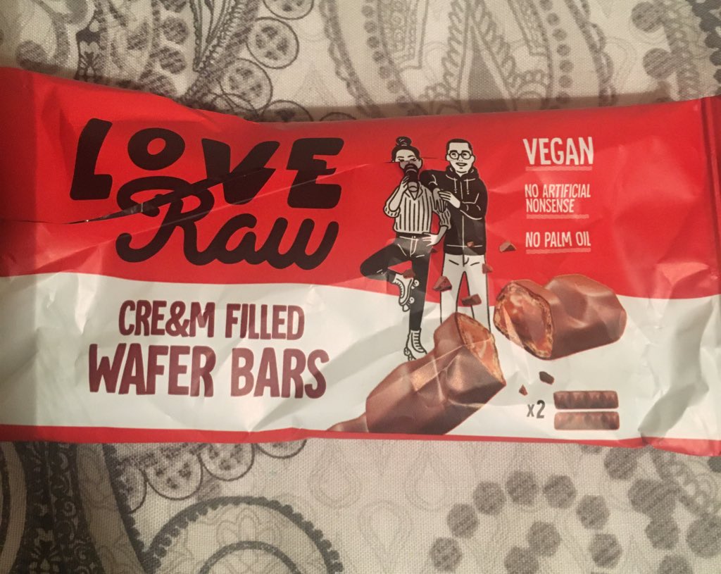 acottish's tweet photo. Fellow vegans who used to be partial to a kinder Beuno... these are amazing. This is me virtually shouting it from the rooftops! https://t.co/YvFyB2I5lJ