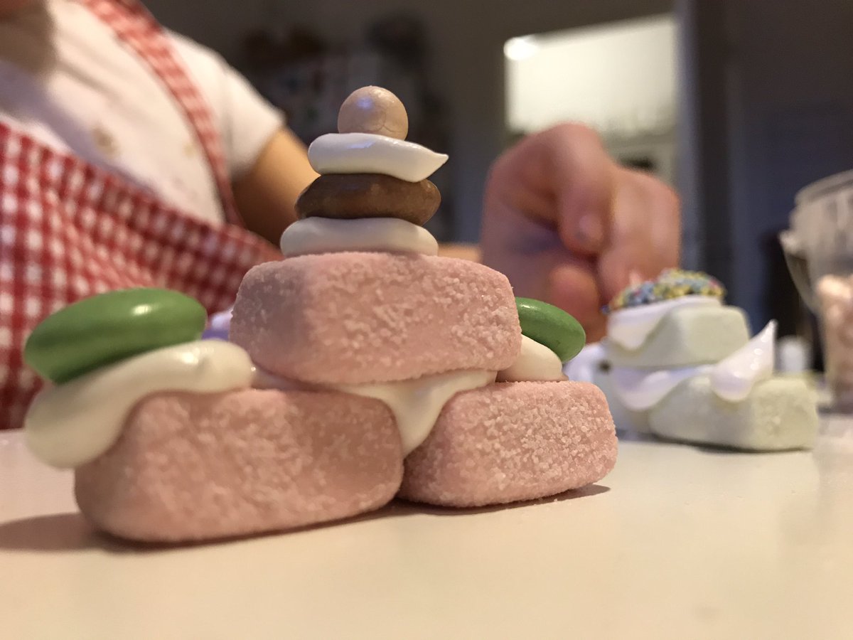 playbe's tweet photo. #gingerbreadhouse assembly line news: progress! icing & decorations have been applied, roof & wall parts are ready for tomorrow. icing also helped bridge our path to #metacandy inventions. icing is, well: hot. https://t.co/Z4BL4N5InX
