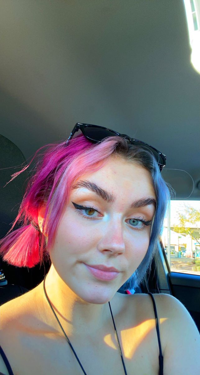 jolahaye10's tweet photo. happy great conjunction day🪐🌈💫🧿🧚🏼🍄🌞 go manifest some dope shit https://t.co/rZNVS8xKT8
