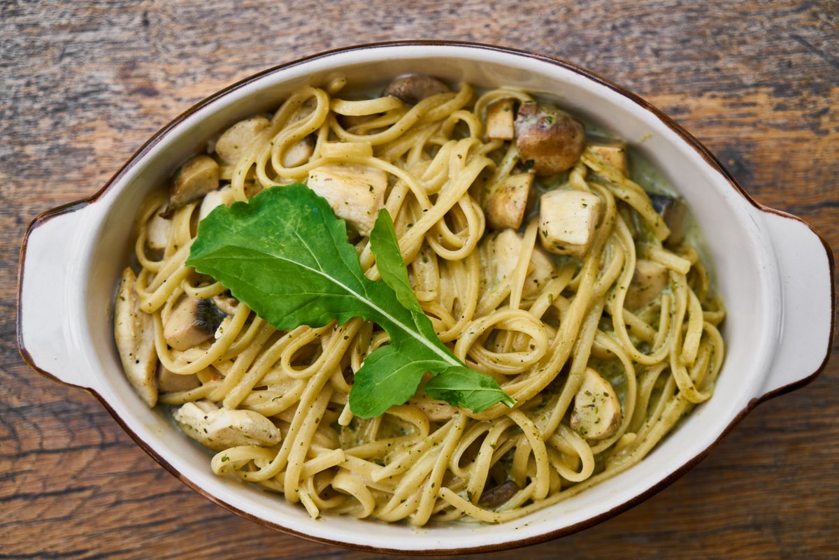 dot_bio's tweet photo. It's the first day of winter, and we're celebrating with COMFORT FOOD! This Fettuccini recipe is first up for dinner:

https://t.co/Ep6dTCuB6u https://t.co/B9i3nneOOz