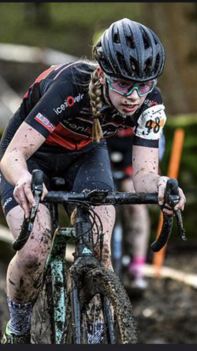 RutterfordMini's tweet photo. Great result from Mia on Saturday in York........finished 5th beating girls that finished 1st &amp; 4th in the National champs in October!!! Whoop whoop #thisgirlcan ❤️⭐️🚴🏻‍♀️🎄 https://t.co/BxllKMgwTX