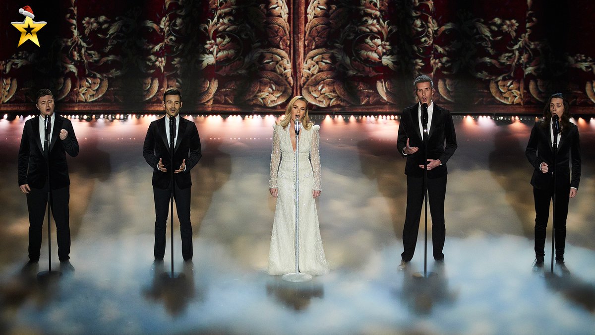 BGT's tweet photo. We already know this is going to be PHENOMENAL!🤩🌟

We're SO excited to hear the incredible @AmandaHolden sing with #BGT LEGENDS @Collabro 🎉🎄

You DON'T wanna miss this! #BGTXmas Spectacular, 25th December at 8pm on @ITV and @WeAreSTV 🎁 https://t.co/7HFEGhxntG