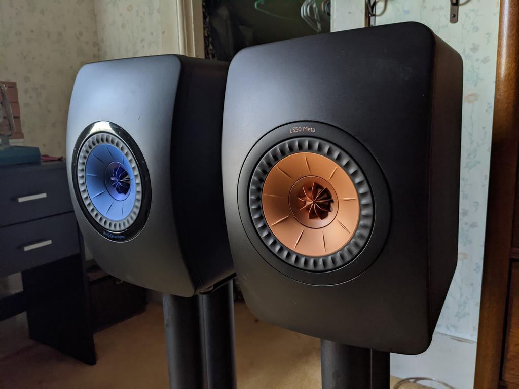 KenM10759's tweet photo. @KEF_America I love my "limited edition" original LS50's in Frosted Black w/blue driver, though my new LS50 Meta take it to the higher level that I didn't think possible! Keeping BOTH! (In different rooms.) https://t.co/Nq6yoK8U0M
