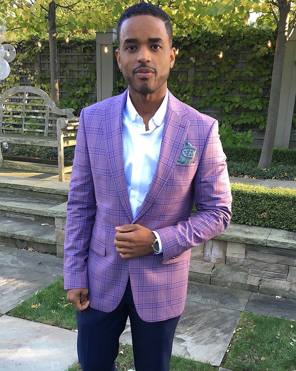 LarenzTate's tweet photo. Happiness is a direction...ya dig!
#MoveInTheRightDirection 🖤 https://t.co/WON20OD3Ac