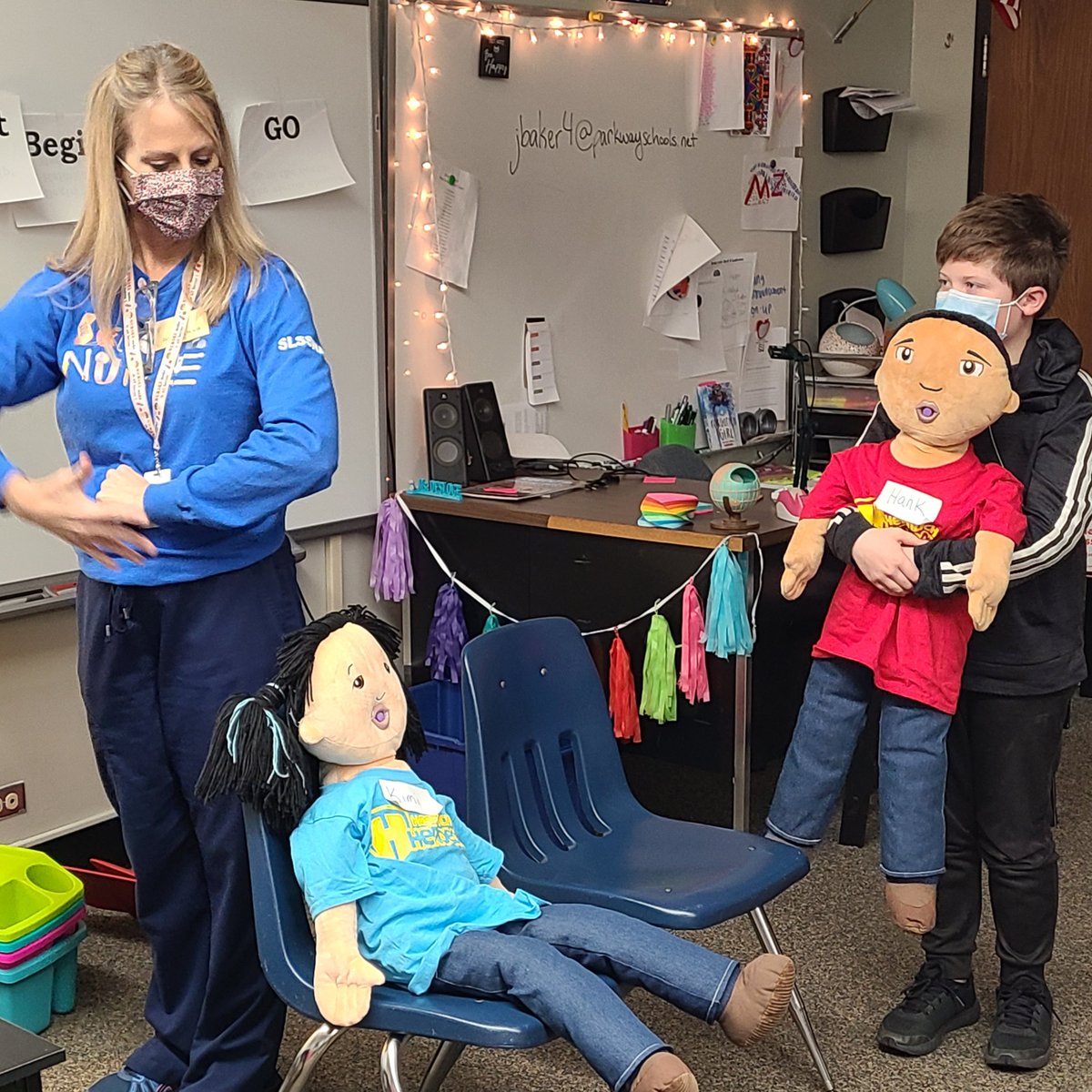 River Bend School Nurse Jennifer Baker has been teaching her students how to do the Heimlich Maneuver! <a href="/ParkwaySchools/">Parkway Schools</a>