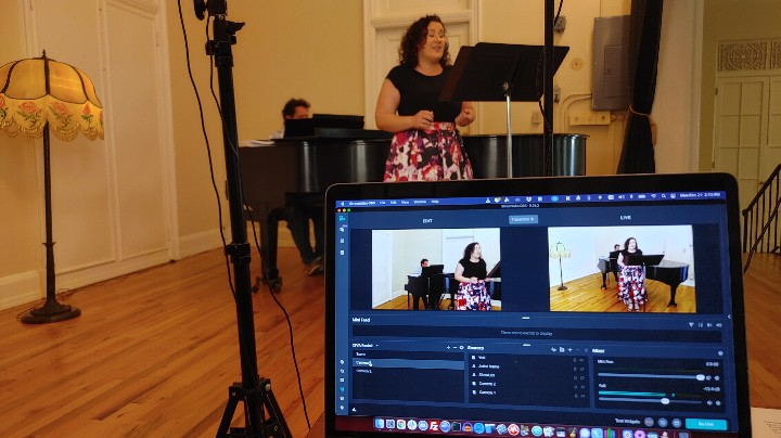 eipxus's tweet image. Office for the day. #Production