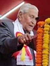 ShivaGopalMish1's tweet photo. AIRF अध्यक्ष रखाल दादा नही रहे !
AIRF अध्यक्ष रखाल दास गुप्ता  का लम्बी बीमारी के बाद गुवाहाटी में निधन हो गया ! महामंत्री शिवगोपाल मिश्रा ने उनके निधन पर शोक व्यक्त करते हुए तीन दिन के शोक का ऐलान किया है, यूनियन के सभी दफ्तरों में झंडा आधा झुका रहेगा !
https://t.co/rsyOsVg75n https://t.co/F75ZVoBA01
