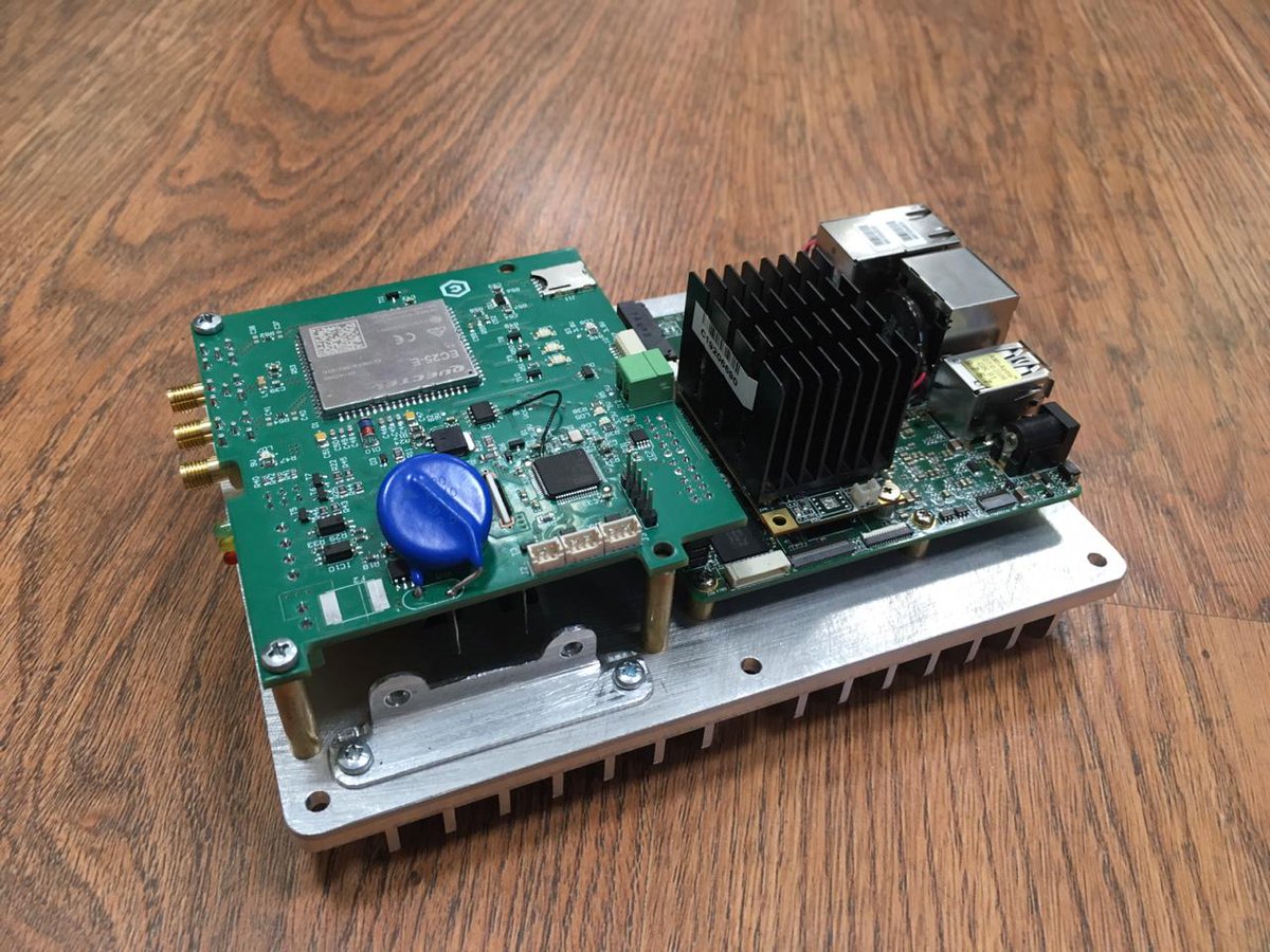 ComBoxTech's tweet photo. @r_frojd Interesting. It the same solution for public transport, we used #upsquared with climatic module, Intel Movidius VPU for inference, 3G/LTE module and accelerometer inside. https://t.co/yrUbcVbKGx