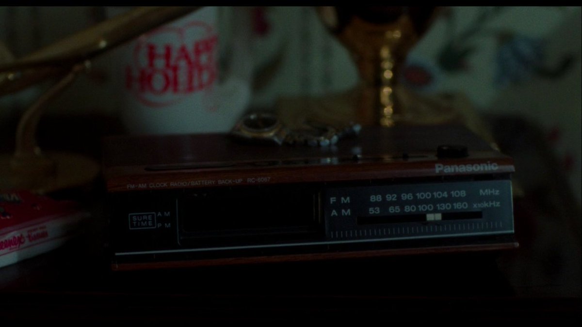 Plot Holes Podcast tweet media