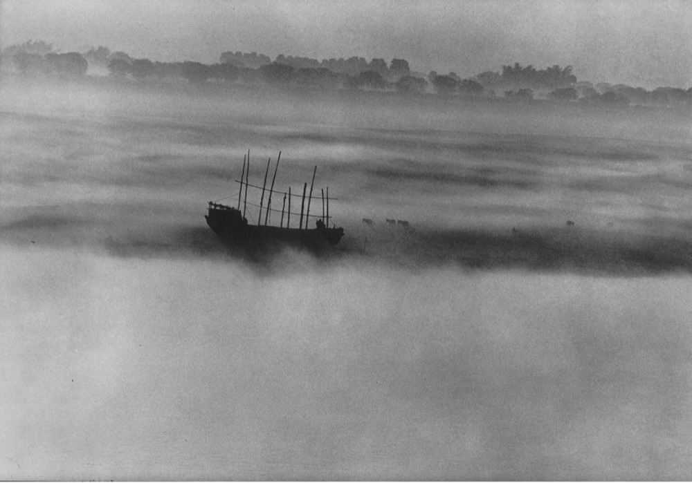 Chlodnyodcien's tweet image. 🦉🌓🦉🌓🦉🌓🦉🌓🦉🌓🦉🌓
Good night to all...

#StayatHomeAndStaySafe 😷
-------------------------------
Mario De Biasi