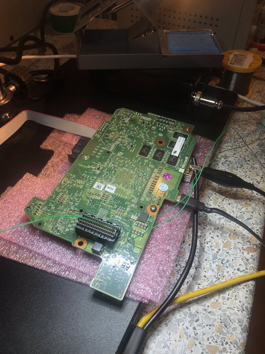 Also there’s MicroUSB port on this thing, looks like it’s getting multiplexed to the “standard” Catapult FT232