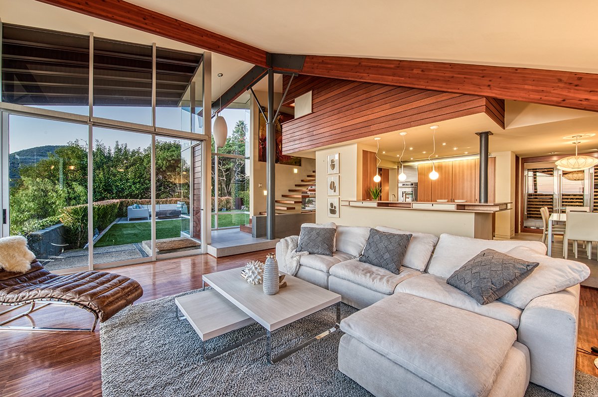 TheBowenTeam's tweet photo. 31612 Mar Vista...Meticulously built by architectural &amp; design luminaries, Horst &amp; Arianna Noppenberger. This modern architectural estate on a 10,000 sqft lot offers panoramic ocean views &amp; the finest attention to detail in custom finishes
*
FOR LEASE
*
Donnie Bowen (949)290-9754 https://t.co/wCrT5wU9cL