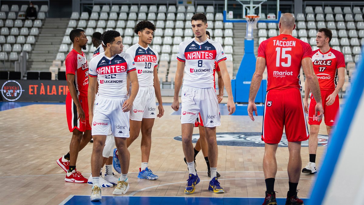 💨 Vent de jeunesse sur le parquet de la Trocardière avec <a href="/GauthierHarvey/">‘vey</a> (19 ans), <a href="/EyangoGuillaume/">eyango guillaume</a> (18 ans) et <a href="/louis_gibey/">Gibey Louis</a> (20 ans) !