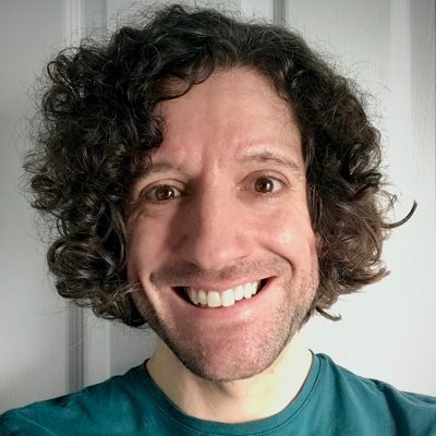 MattHoward123's tweet photo. @gregjames So my girlfriend @LauraHorseman just said to me, “Doesn’t Greg James look weird with long hair?!” And proceeded to show me the photo below. She had convinced herself she was following you and doesn’t even know who Greg Jenner is 😂 #sorrygreg https://t.co/mzIu8zufb4