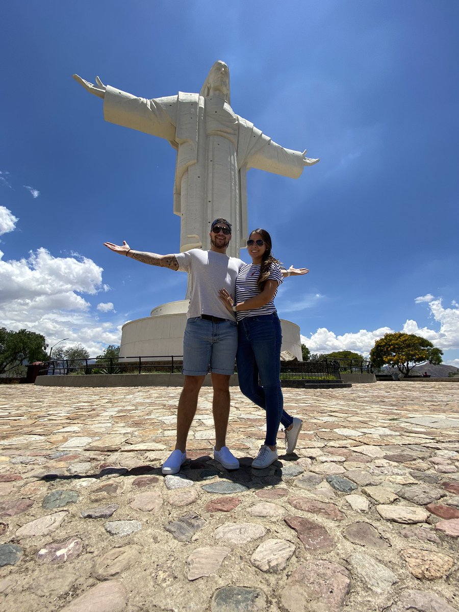 NITRAMCIN's tweet photo. Fun fact - the Jesus Christ in Bolivia is bigger than the one in Brazil @maluveltze https://t.co/y4xIJKEgcf