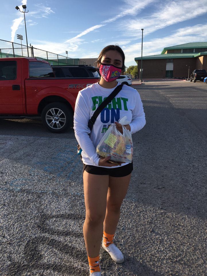 MHSNHSRAMS1's tweet photo. NHS officers and members ! Thank you all for your love and support during this tough year. I know it has not been easy for any of you, but you kept being dedicated despite the difficulties !
#candyforhalloween
#foodcandrive
#toiletrydonations
#toygifts https://t.co/Uu1qo9i6m7