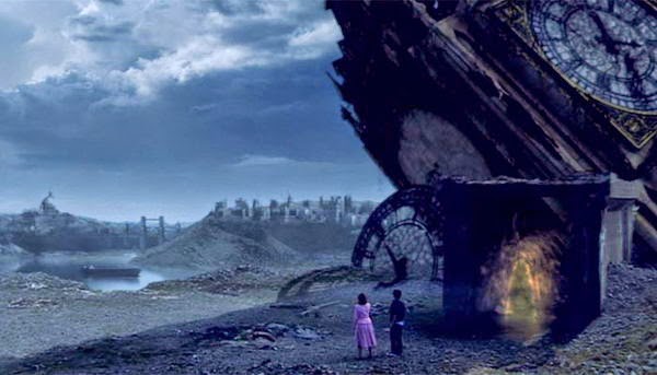 Moving onto  #SJA's "The Temptation of Sarah Jane Smith," marking the second appearance of the Trickster. This is the first allusion to the return of The Doctor, which will occur next season.