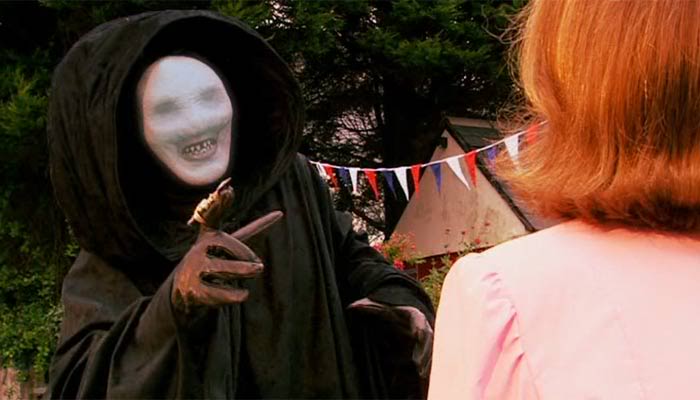 Moving onto  #SJA's "The Temptation of Sarah Jane Smith," marking the second appearance of the Trickster. This is the first allusion to the return of The Doctor, which will occur next season.