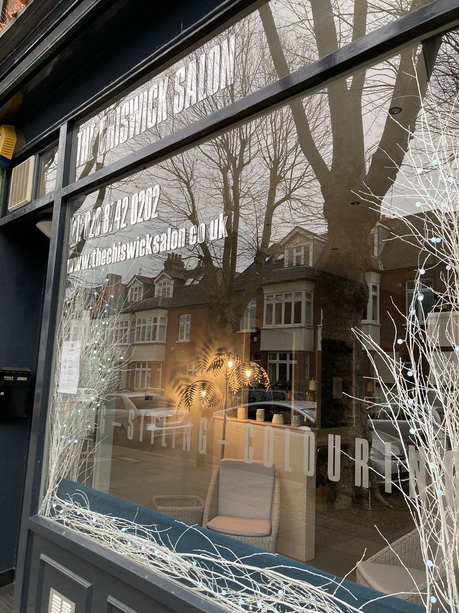 Our Salon may be closed, but we are staying positive! Fingers crossed it’s for a very short while in the mean time we are gathering products and things for Brentford food bank, if you would like to donate anything please get in touch.
#chiswick #pleasehelp #Brentfordfoodbank