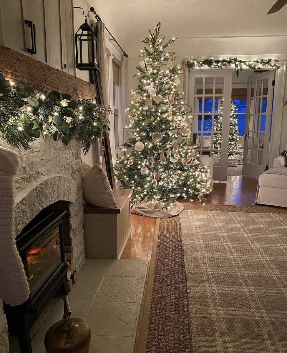 INTERIORPORN1's tweet photo. Mood: https://t.co/gbV7E6v1Bj