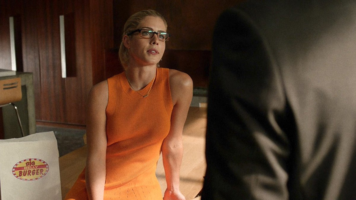 felicity smoak as the colors of the rainbow  ; a thread