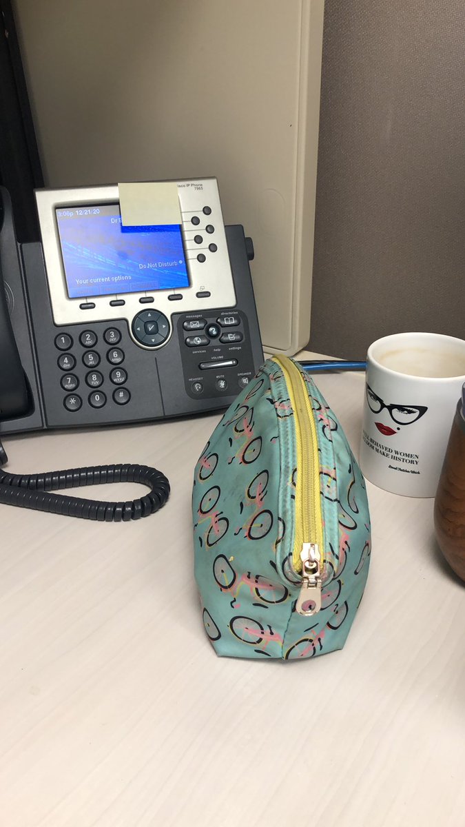 Why do I have my makeup bag sitting on my desk during this week of service? Is it aspirational or just mocking me? #NewAttendingProblems #NoTimeForMakeup