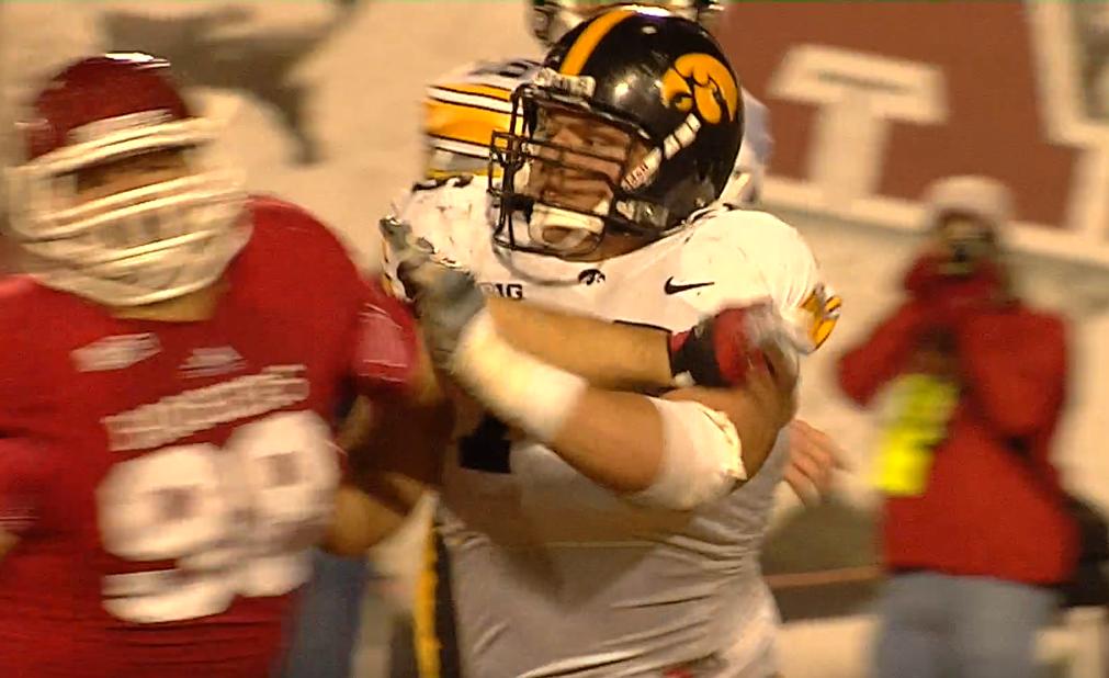 HBD <a href="/nol_macmillan/">Nolan MacMillan</a> | We hope you have a great day and Go Hawks! | #LegacyHawk