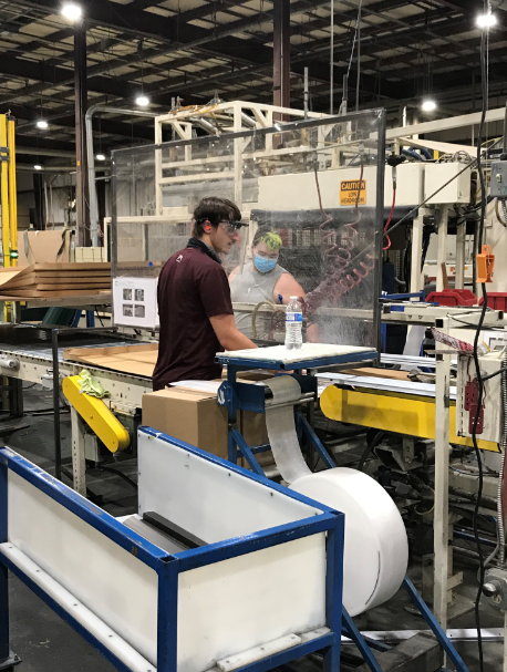 AndersenWindows's tweet photo. In a year that taught us the importance of home, we’re proud to recognize our employees with profit sharing, and humbled for the opportunities to support our communities with charitable donations. https://t.co/RoadfDIjgs
#AndersenWindows #LoveTheLifeYouSee https://t.co/m4t17U8dNy