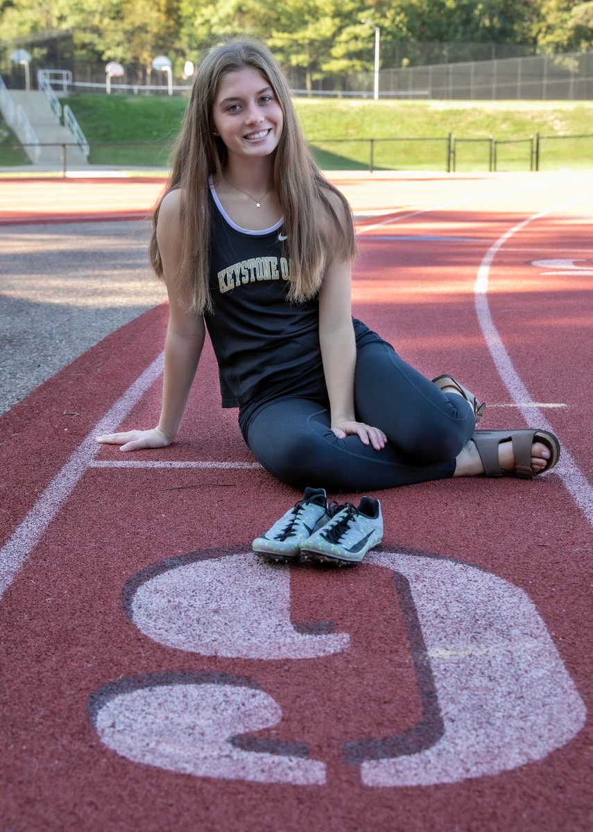 stahlsydney's tweet photo. I’m so happy to announce that I’ve verbally committed to Lock Haven University to continue my academic as well as my soccer and track career! Thank you to all of my coaches, teammates, friends, and especially my family. I wouldn’t be where I am without you all!! Go Eagles!🦅❤️🤍 https://t.co/4O2F1sKttX