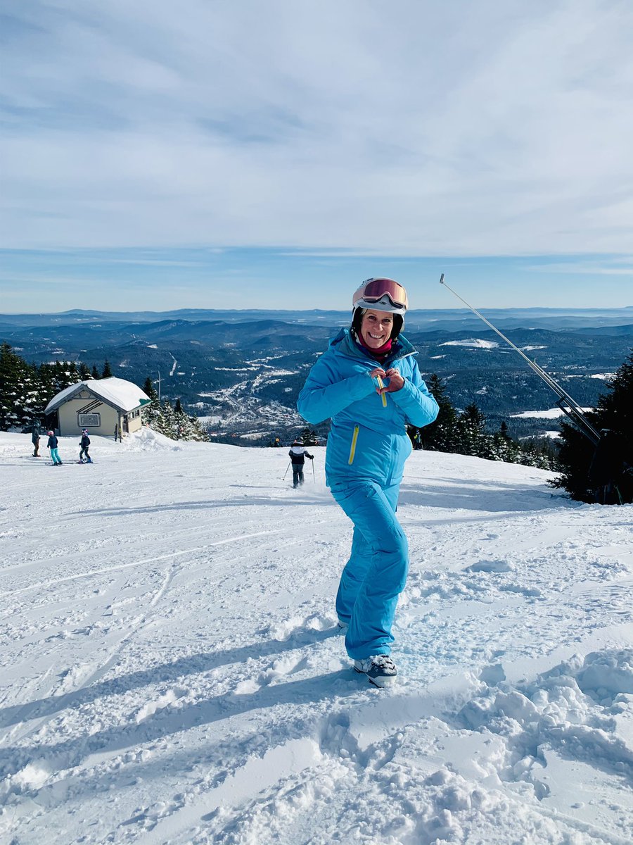 ReneeMarcaccio's tweet photo. Day 1, happy ❤️
Waited for this moment since March and it was glorious to be back on the slopes! 
#skidays #skitheeast #NewEngland https://t.co/pAF0AFGegv