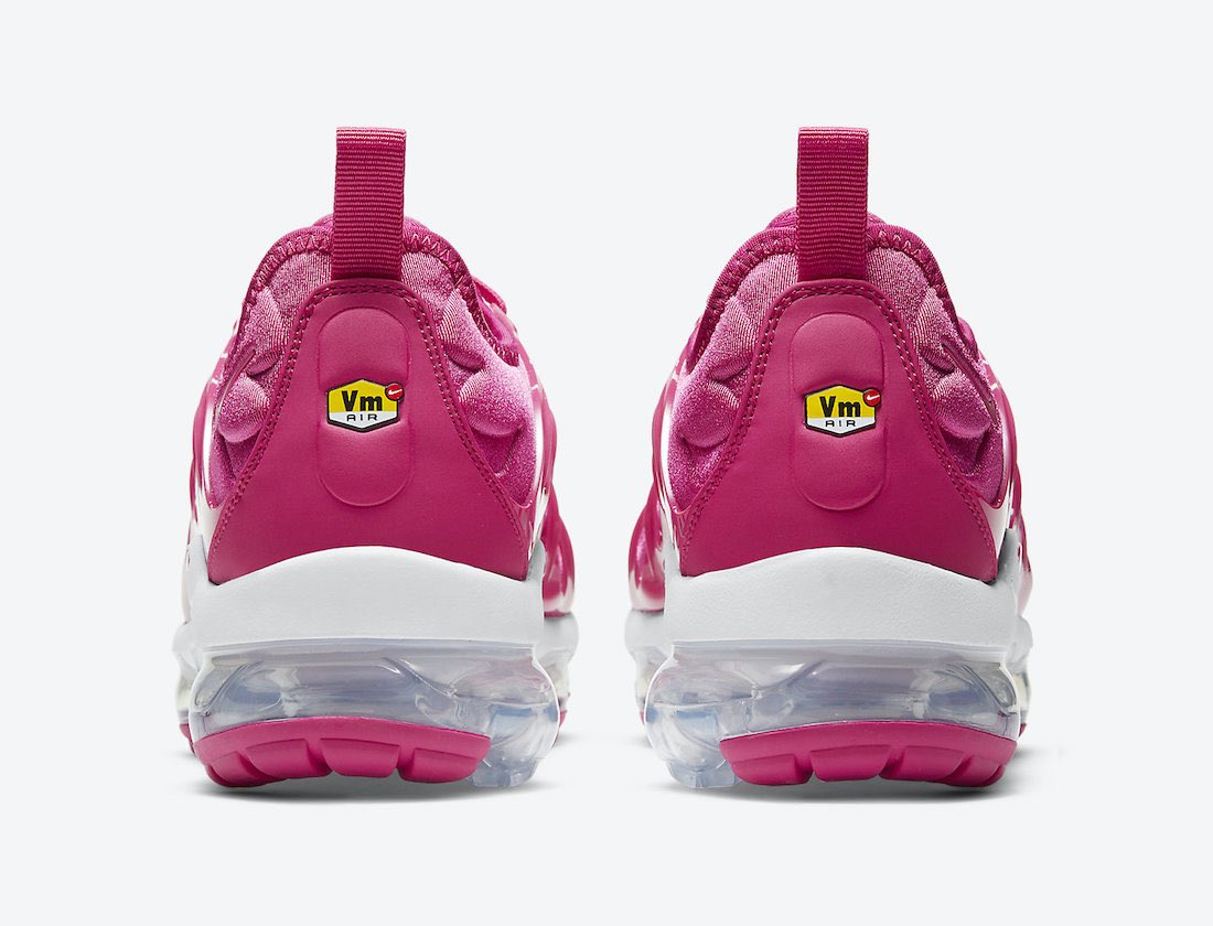 Bubblegum” Nike Air VaporMax Plus 