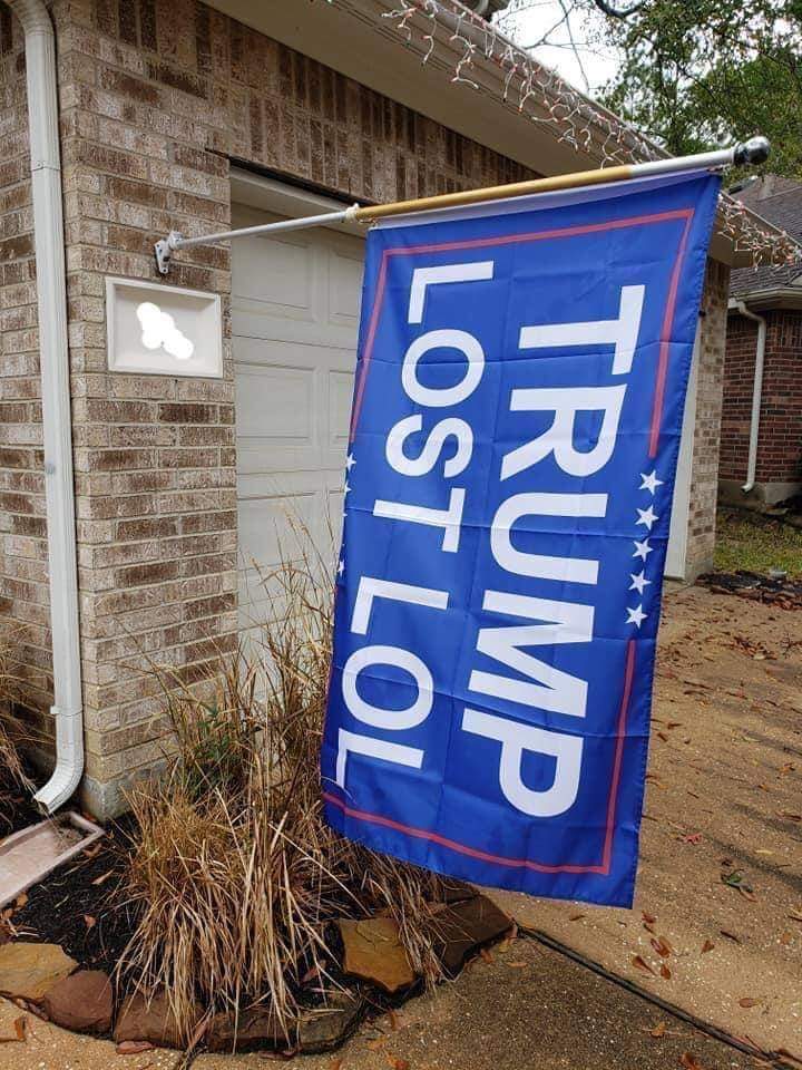 DavAnt1's tweet photo. @KMCRadio @realDonaldTrump https://t.co/bpa2OrSbRt