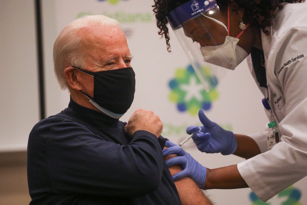 الرئيس الأميركي المنتخب جو بايدن يتلقى لقاحاً مضاد لفيروس كورونا المستجد