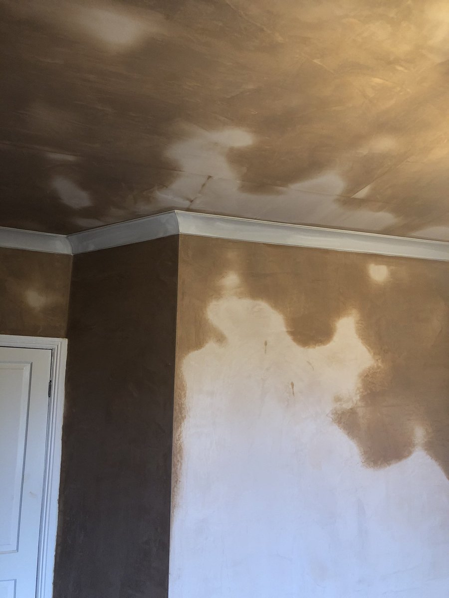 hill_plastering's tweet photo. Last job of 2020 for us, new ceiling and a full skim plus new coving.

All family,friends,customers and everyone that recommends us all the best for Christmas and 2021 #Plastering https://t.co/jPS2UXzp3Q