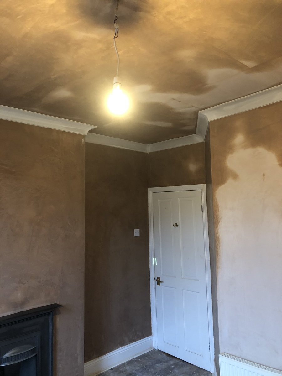hill_plastering's tweet photo. Last job of 2020 for us, new ceiling and a full skim plus new coving.

All family,friends,customers and everyone that recommends us all the best for Christmas and 2021 #Plastering https://t.co/jPS2UXzp3Q