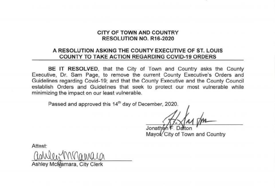 moll_aj's tweet photo. Town and Country passes resolution to remove excessive restrictions mandated by Sam Page. #Stl #StlouisCo https://t.co/KTv5H7y9Ry