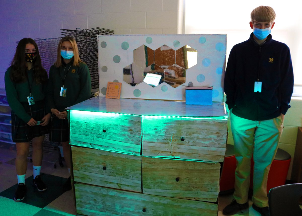 NDPMA's tweet photo. MAKERSPACE IN MIDDLE SCHOOL: Students in Notre Dame Middle School create fully functional furniture and arcade games for their unit finale: https://t.co/QeLavIvCDV #makerspace #stemeducation #STEM #makersgonnamake #makerEd #makingislearning https://t.co/sreMKVHzi7