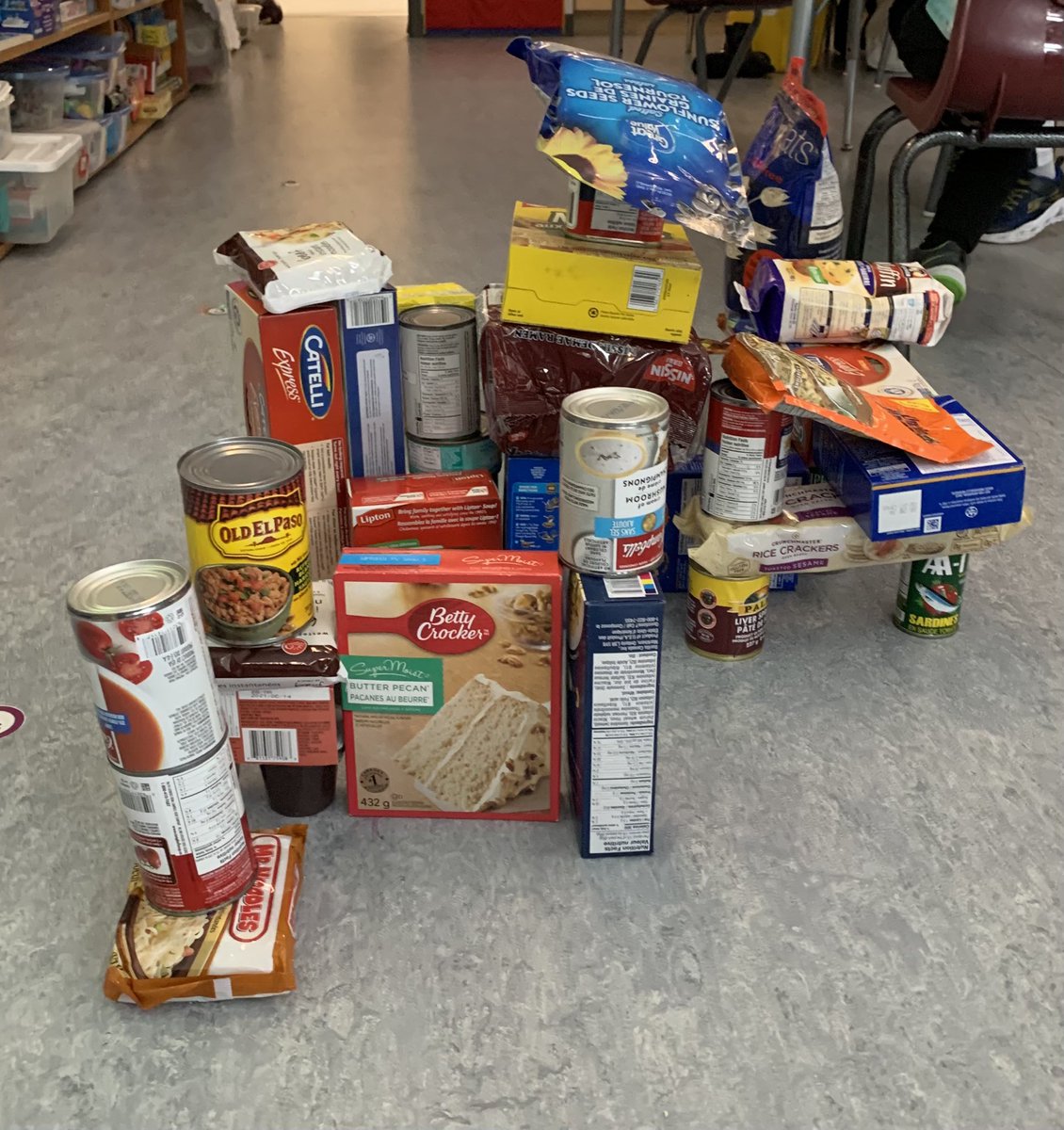 Mrs. L Holt tweet media