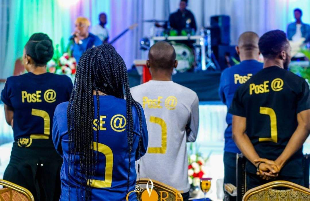 pose70's tweet photo. Thankful for the people God has brought our way.. A people who have bought into the vision God gave us to teach people to pray.. #AprayingGeneration #50daysstrechfinale #PosE50 https://t.co/epB8ehrTra