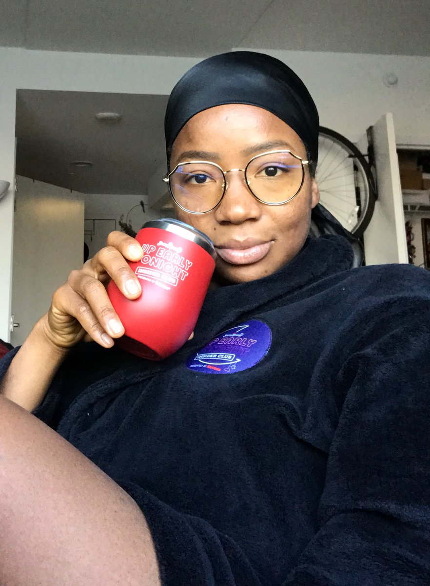 aminahimani's tweet photo. I got my Insider Club box from Up Early Tonight and they are holding a sweepstakes for people to win a box themselves here: https://t.co/8AfB2Ru8P1
#upearlytonight https://t.co/jLZ8A3vylg