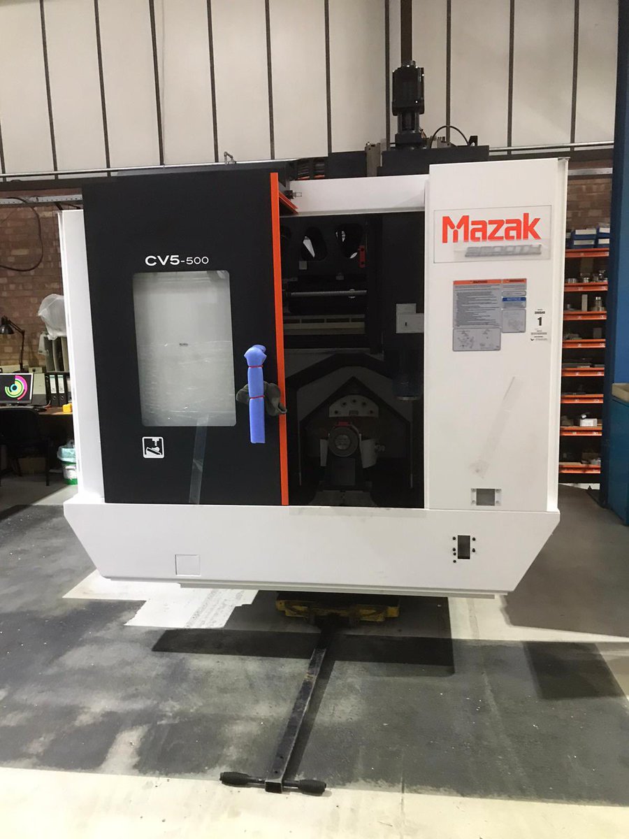 summit_engineer's tweet image. Very excited to take delivery of our first 5 axis machine a new Mazak CV5-500 thank you @MazakEurope and thank you Charles Russell Transport