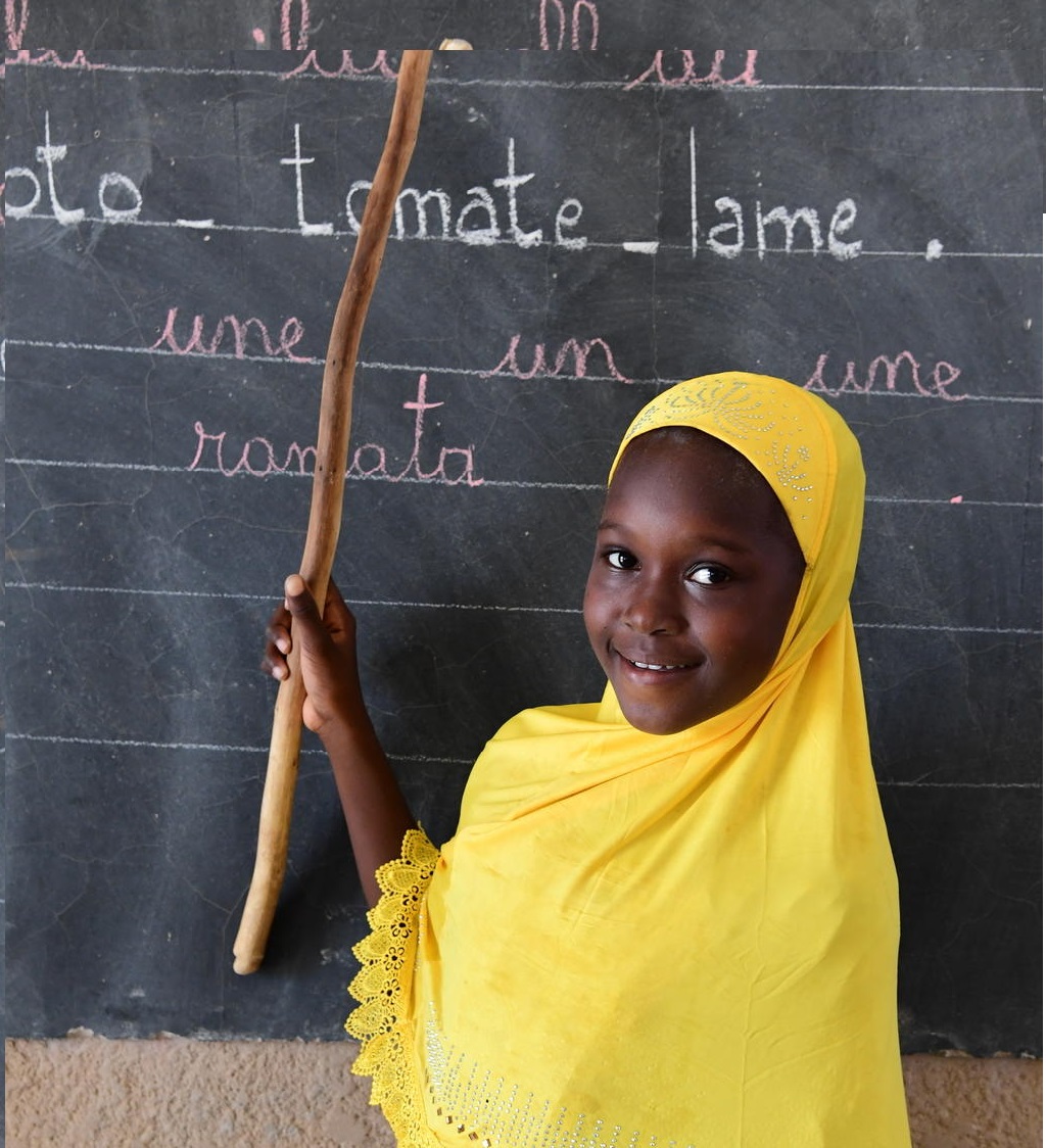 Girls empowered by education are powerful agents of change, positively impacting their own lives &amp; the lives of their family, community, society &amp; the world!

Please retweet if you agree: #LeaveNoGirlBehind!

<a href="/EduCannotWait/">Education Cannot Wait</a> <a href="/FCDOEducation/">FCDO Girls’ Education</a> <a href="/liz_sugg/">Baroness Sugg</a> <a href="/UNGEI/">UN Girls' Education Initiative</a> <a href="/FCDOGEC/">Girls' Education Challenge</a> <a href="/YasmineSherif1/">Yasmine Sherif</a>