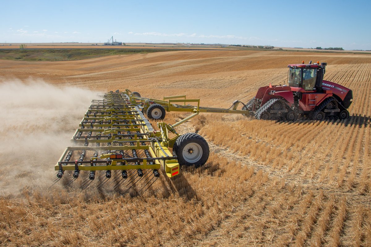 If you’re looking to tackle enormous straw problems, the Degelman #Strawmaster line of heavy harrows is what you’re looking for. Equipped with exclusive carbide Endura-Tip tines.

Featuring: Strawmaster X, Strawmaster+, Strawmaster PRO, &amp; Strawmaster.

🌐 ow.ly/WJR450COBit