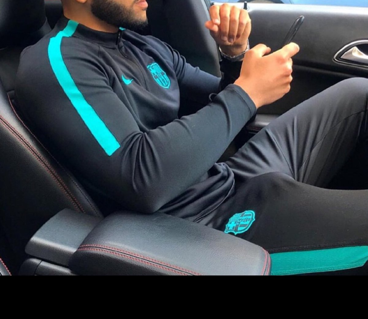 Eric20920011's tweet photo. ☎️05353205428 #taksimgay #cihangirhamam #top #bootom #harbiyetop #mecdiyeköygay #sislimasor #leventgay #saunagay #beylikdüzümasor #cihangirgay #taksimmassager #floryagay #Bakirköymasorgay #nisantasigay #aktif #pasif #bebekmasor #fatihgay #atasehirgay #kadiköymasorgay https://t.co/RDPBLojTWc